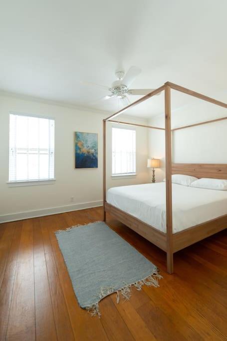 Holiday home Society Hill, Historical Luxury Home, 3bd/2.5ba *